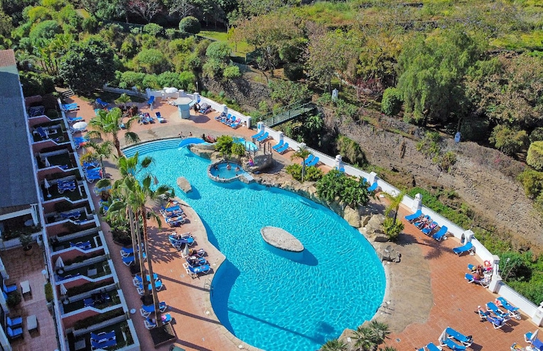 Swimming pools - 3