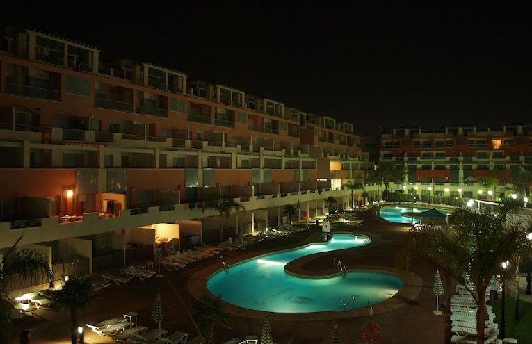 Swimming pools - 1