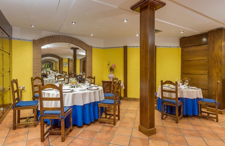Restaurants - 3