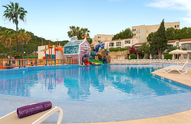 Swimming pools - 1