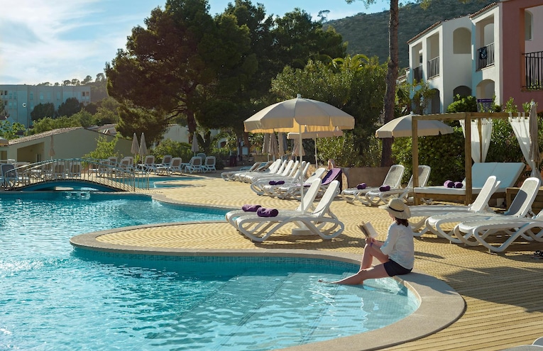 Swimming pools - 3