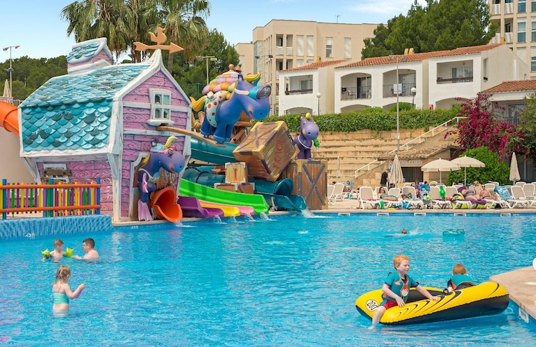 Swimming pools - 7