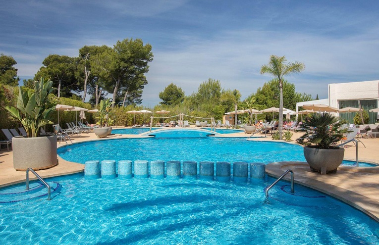 Swimming pools - 1