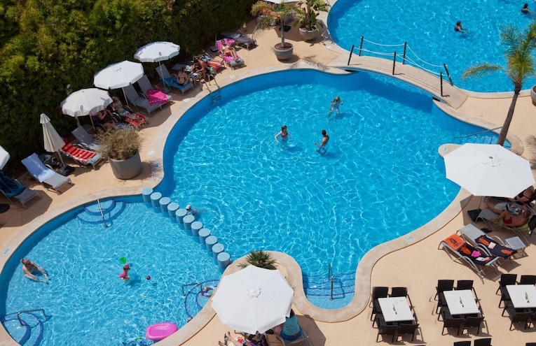 Swimming pools - 3