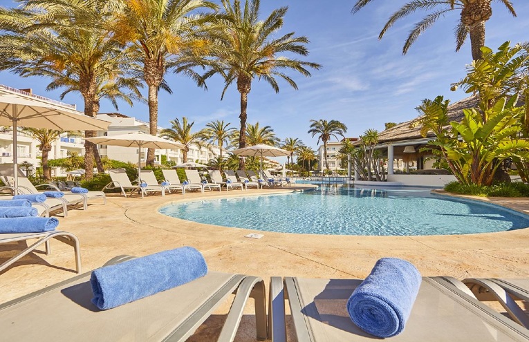 Swimming pools - 1