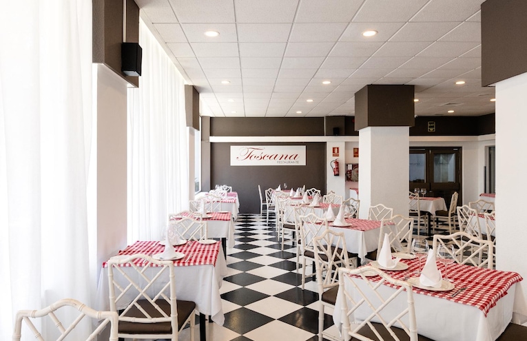 Restaurants - 6