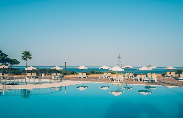 Swimming pools - 1