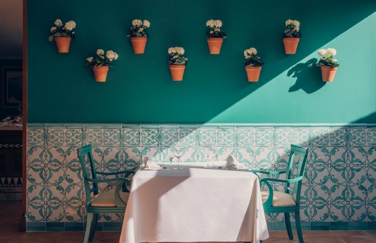 Restaurants - 9