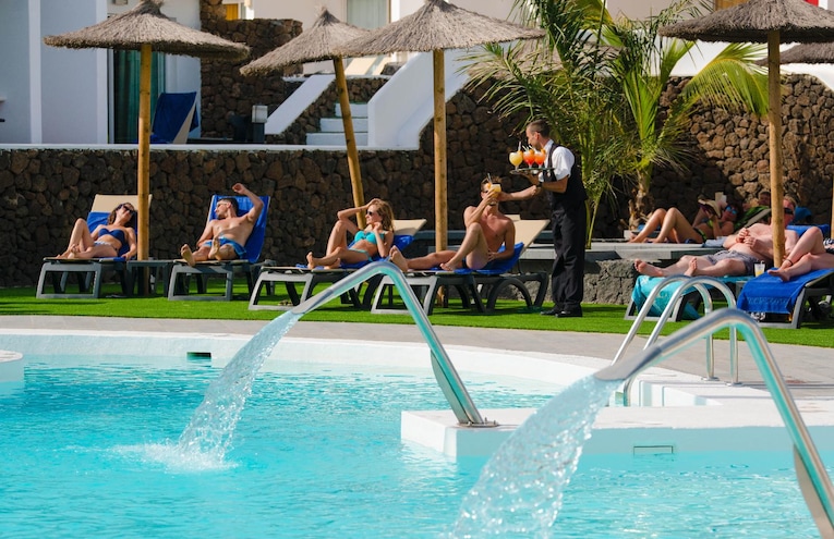 Swimming pools - 7