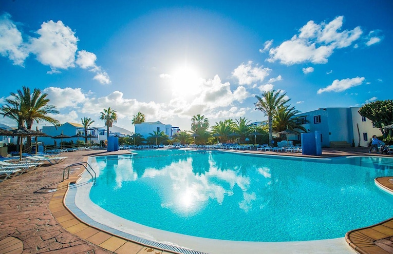 Swimming pools - 1