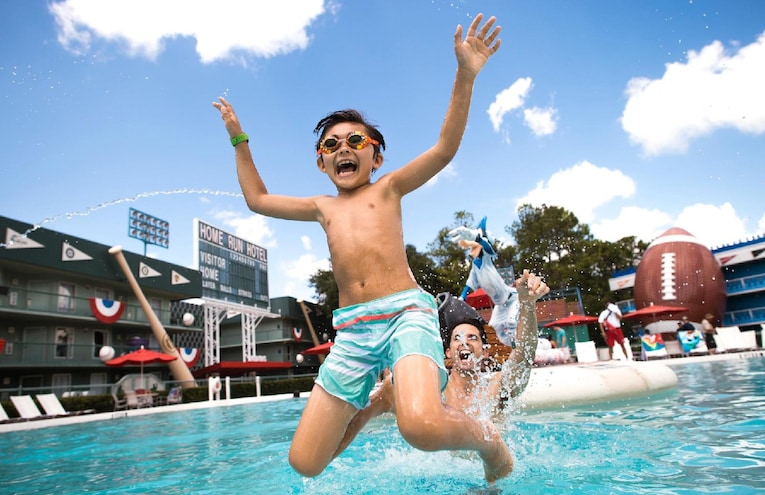 Swimming pools - 4