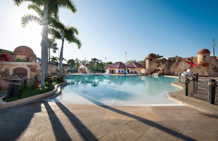 Swimming pools - 3