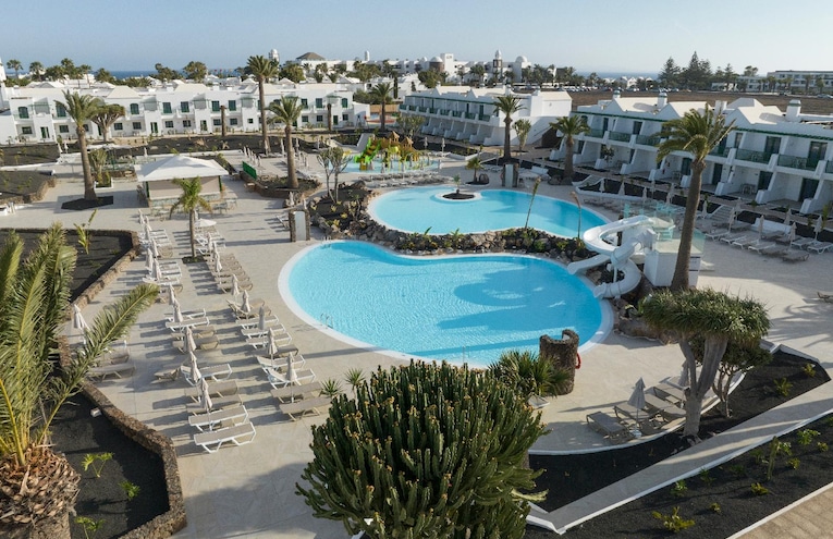 Swimming pools - 2