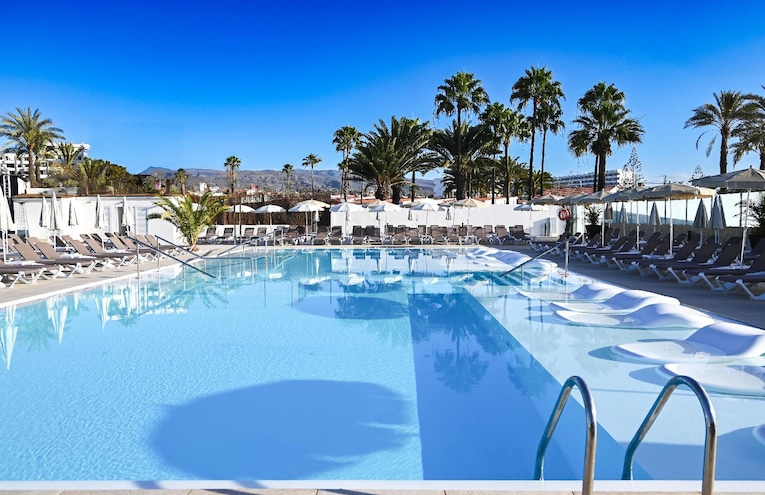 Swimming pools - 1