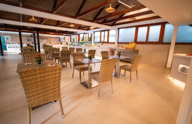 Restaurants - 4