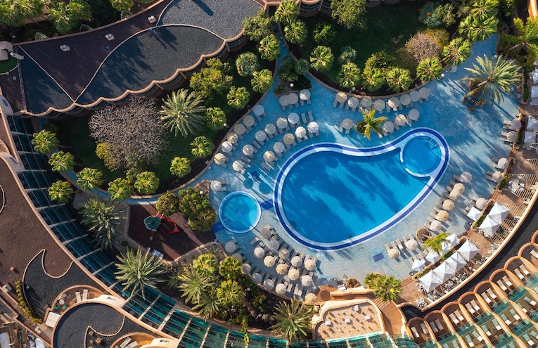 Swimming pools - 4
