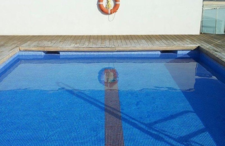 Swimming pools - 3