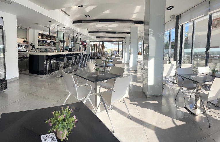 Restaurants - 8