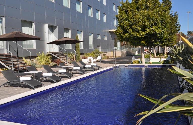 Swimming pools - 1