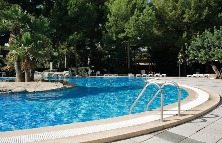 Swimming pools - 4