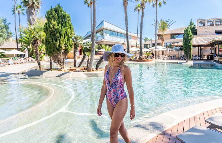 Swimming pools - 2
