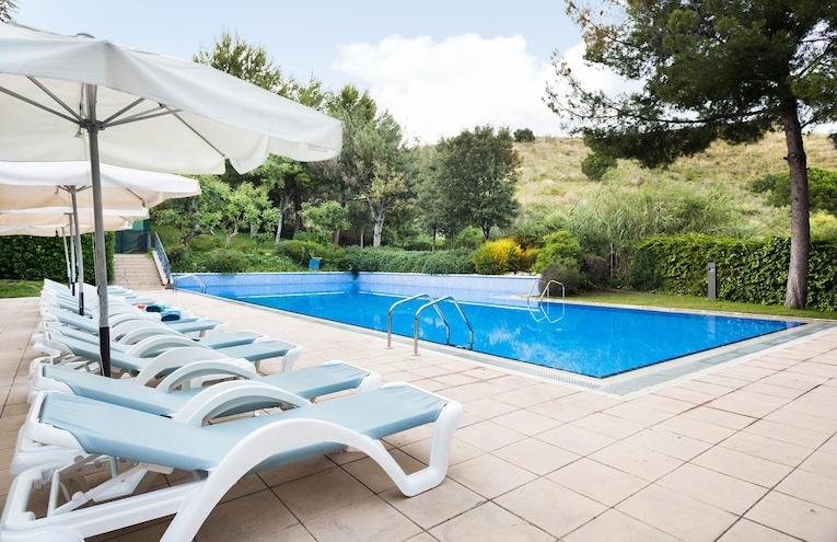 Swimming pools - 4