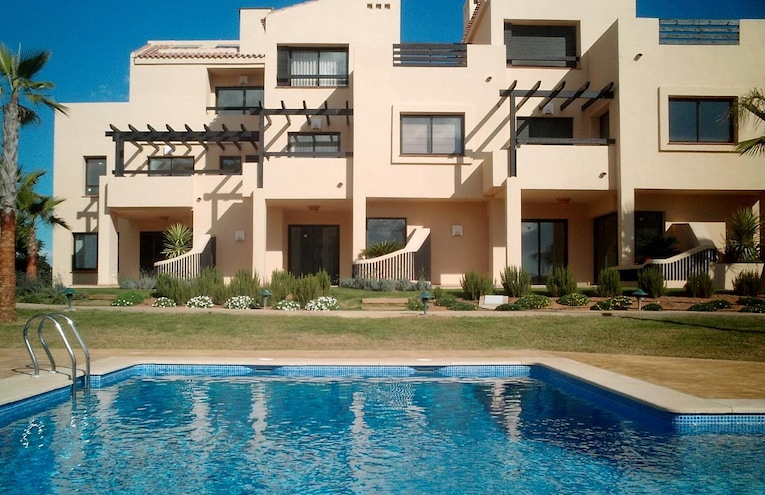 Swimming pools - 7