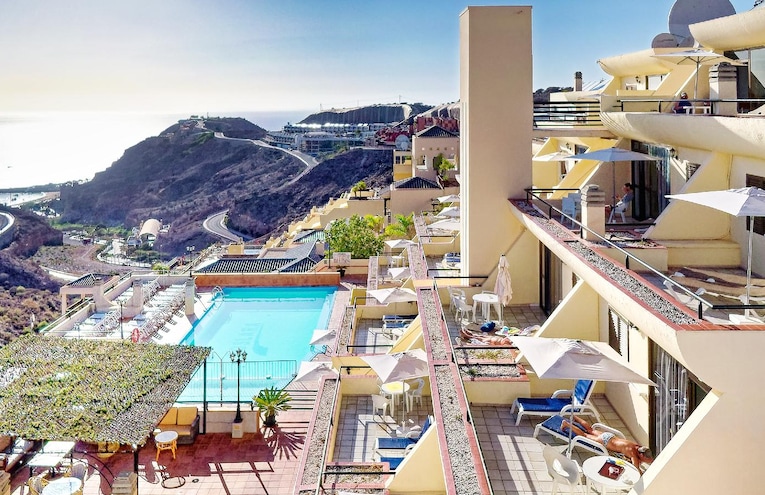 Swimming pools - 7