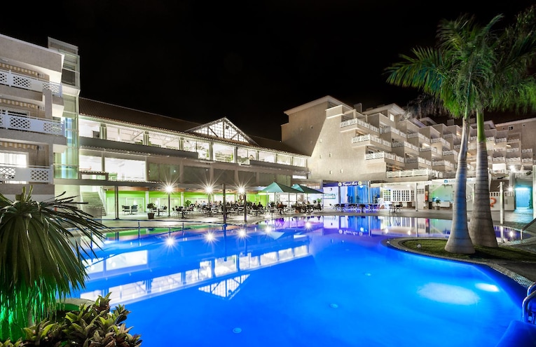 Swimming pools - 1