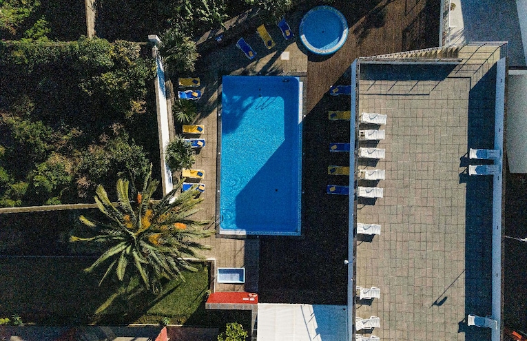 Swimming pools - 2