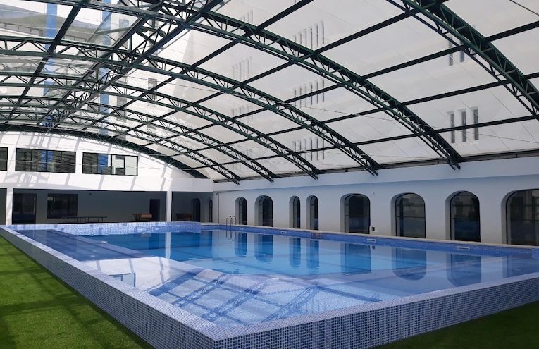 Swimming pools - 1