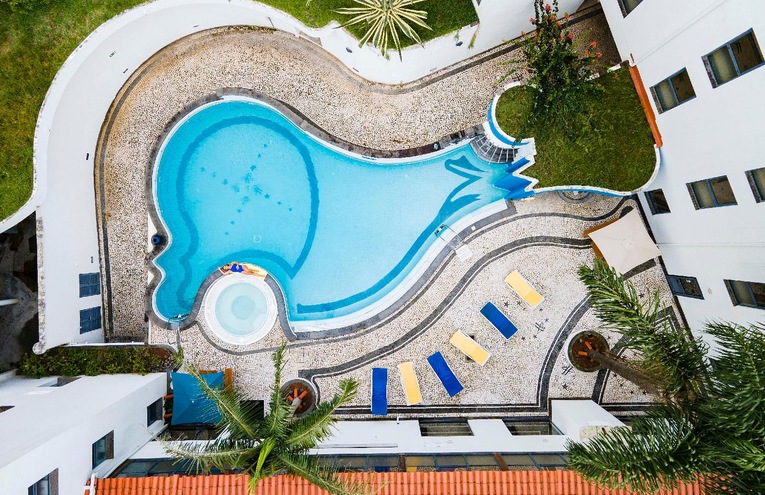 Swimming pools - 1