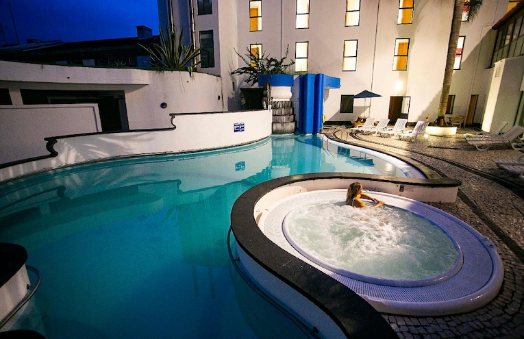 Swimming pools - 2