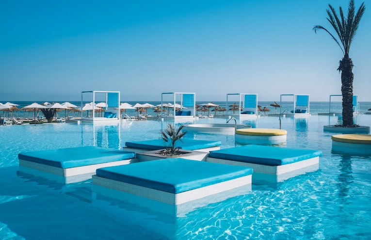 Swimming pools - 1