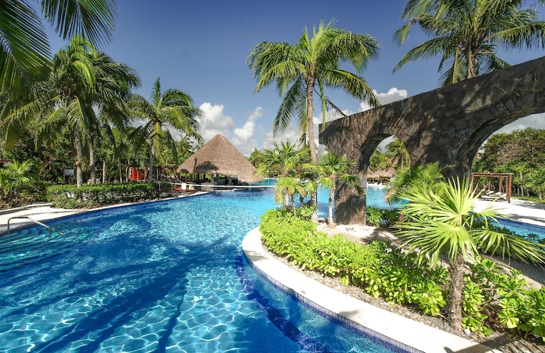 Swimming pools - 2