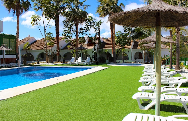Swimming pools - 5