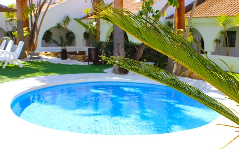Swimming pools - 6