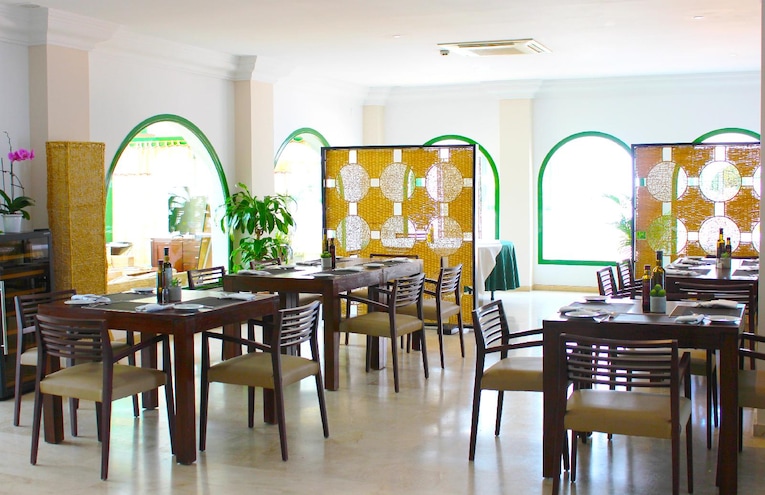 Restaurants - 3