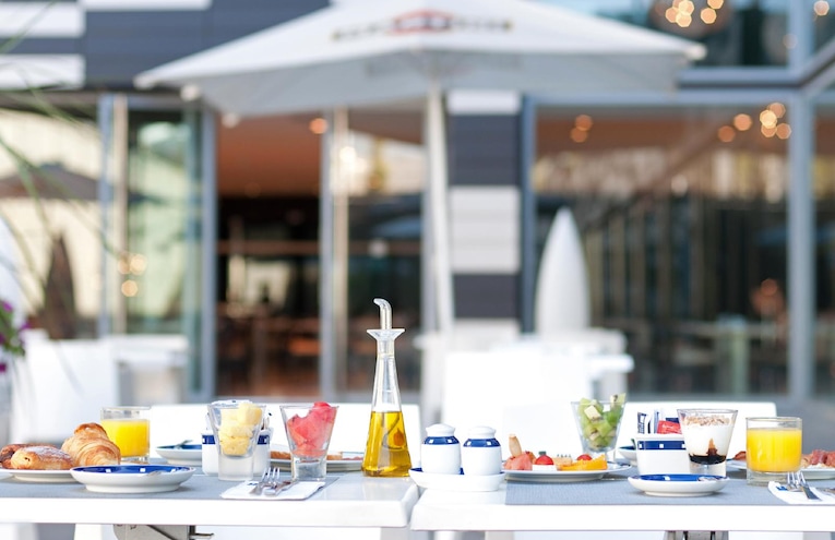Restaurants - 3