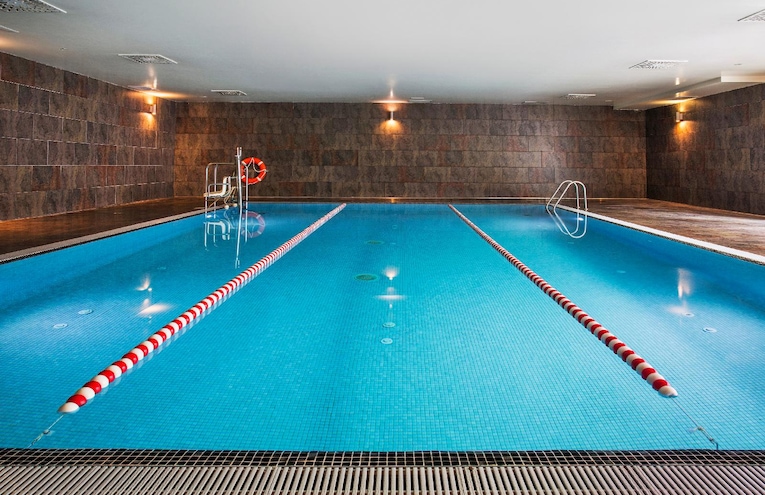 Swimming pools - 1