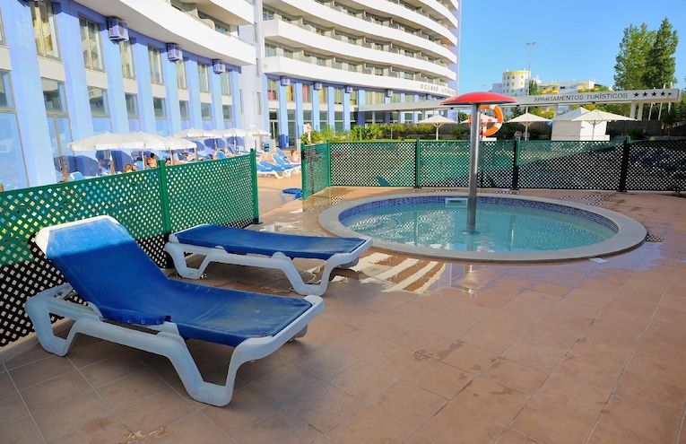 Swimming pools - 2