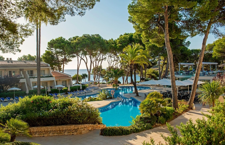 Swimming pools - 1