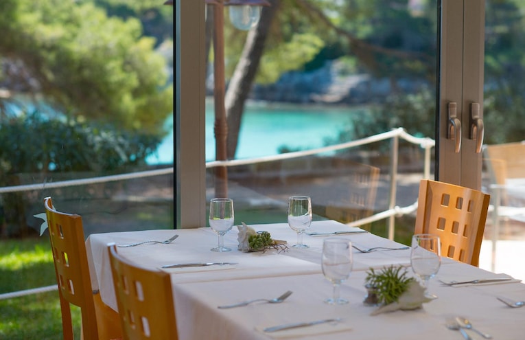 Restaurants - 5