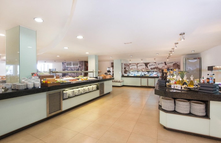 Restaurants - 8