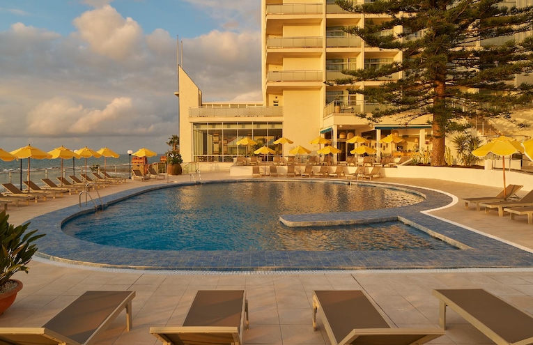 Swimming pools - 1
