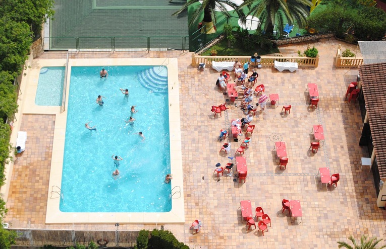 Swimming pools - 2