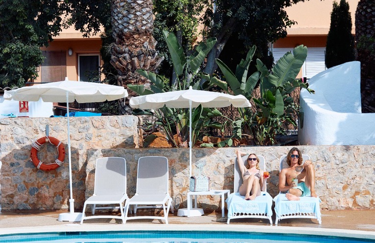 Swimming pools - 1