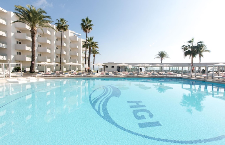 Swimming pools - 1