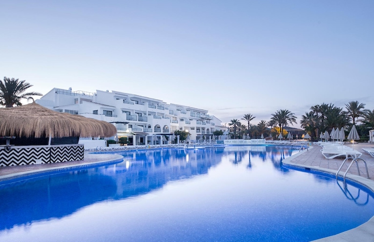 Swimming pools - 1