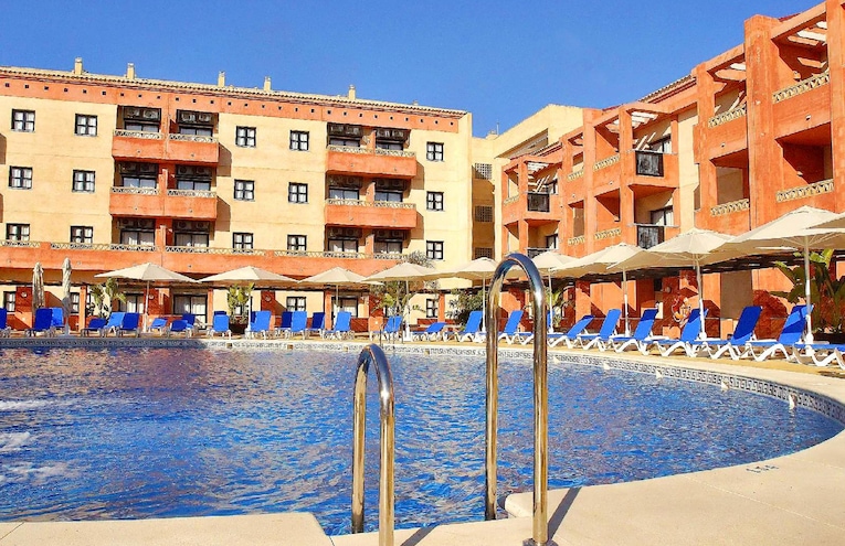 Swimming pools - 3